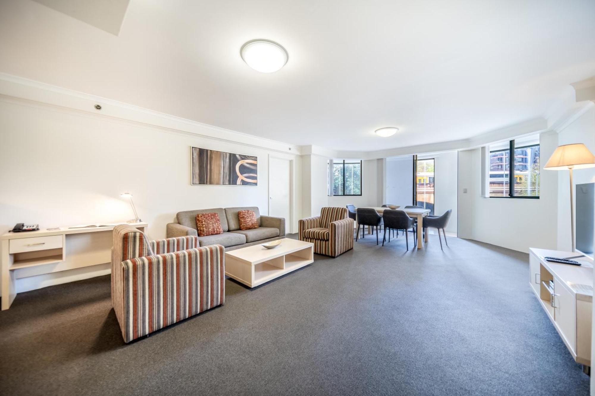 Oaks Sydney Castlereagh Suites Exterior foto