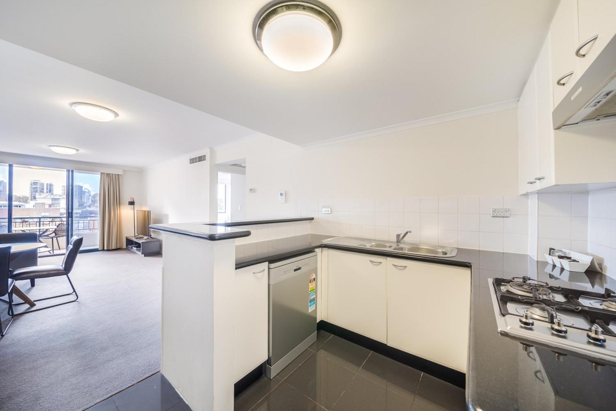 Oaks Sydney Castlereagh Suites Exterior foto