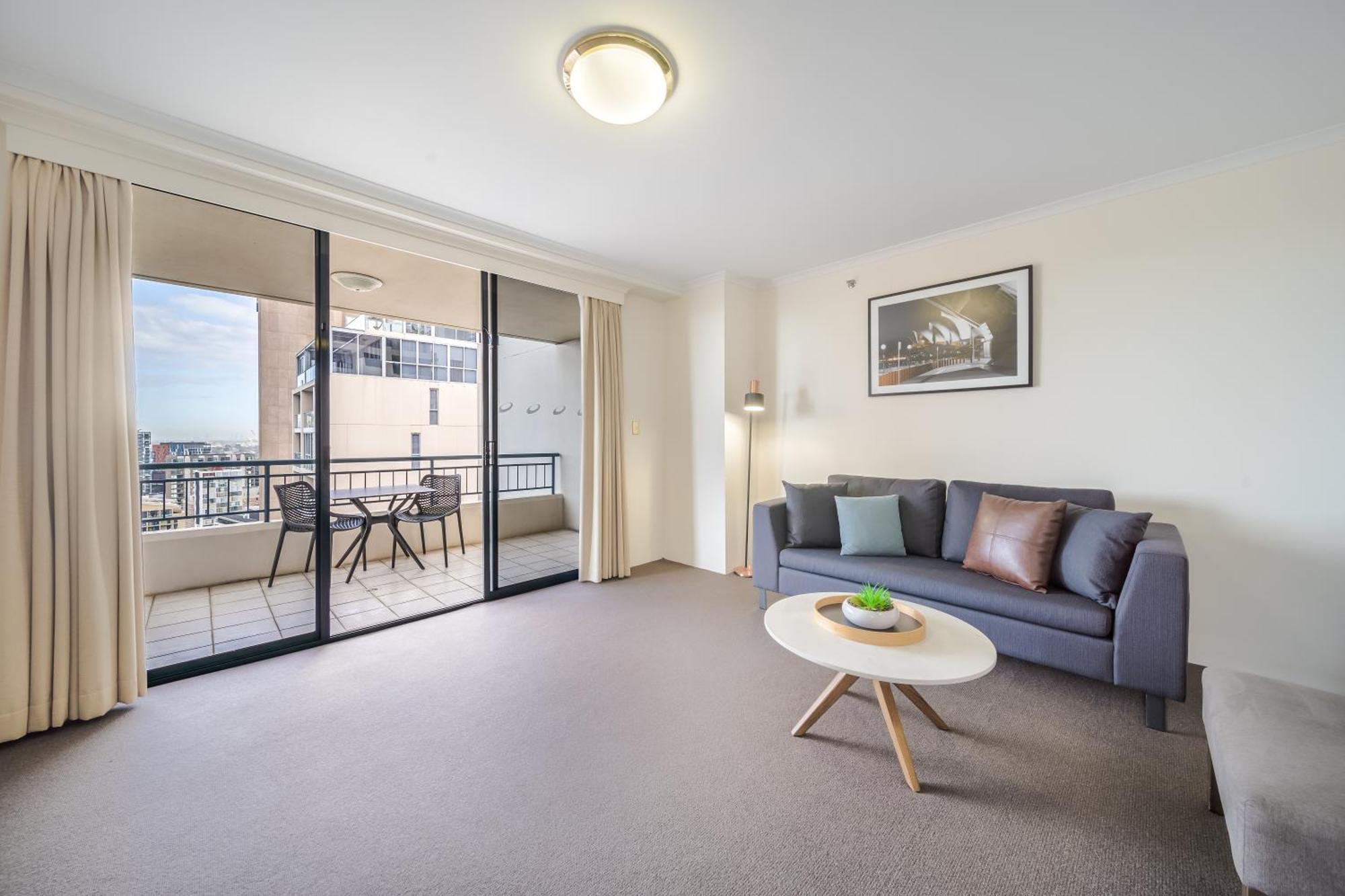 Oaks Sydney Castlereagh Suites Exterior foto